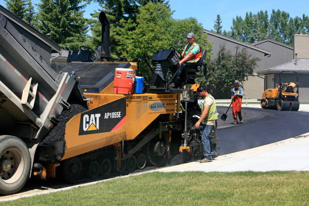 Best Affordable Driveway Paving  in Sammamish, WA